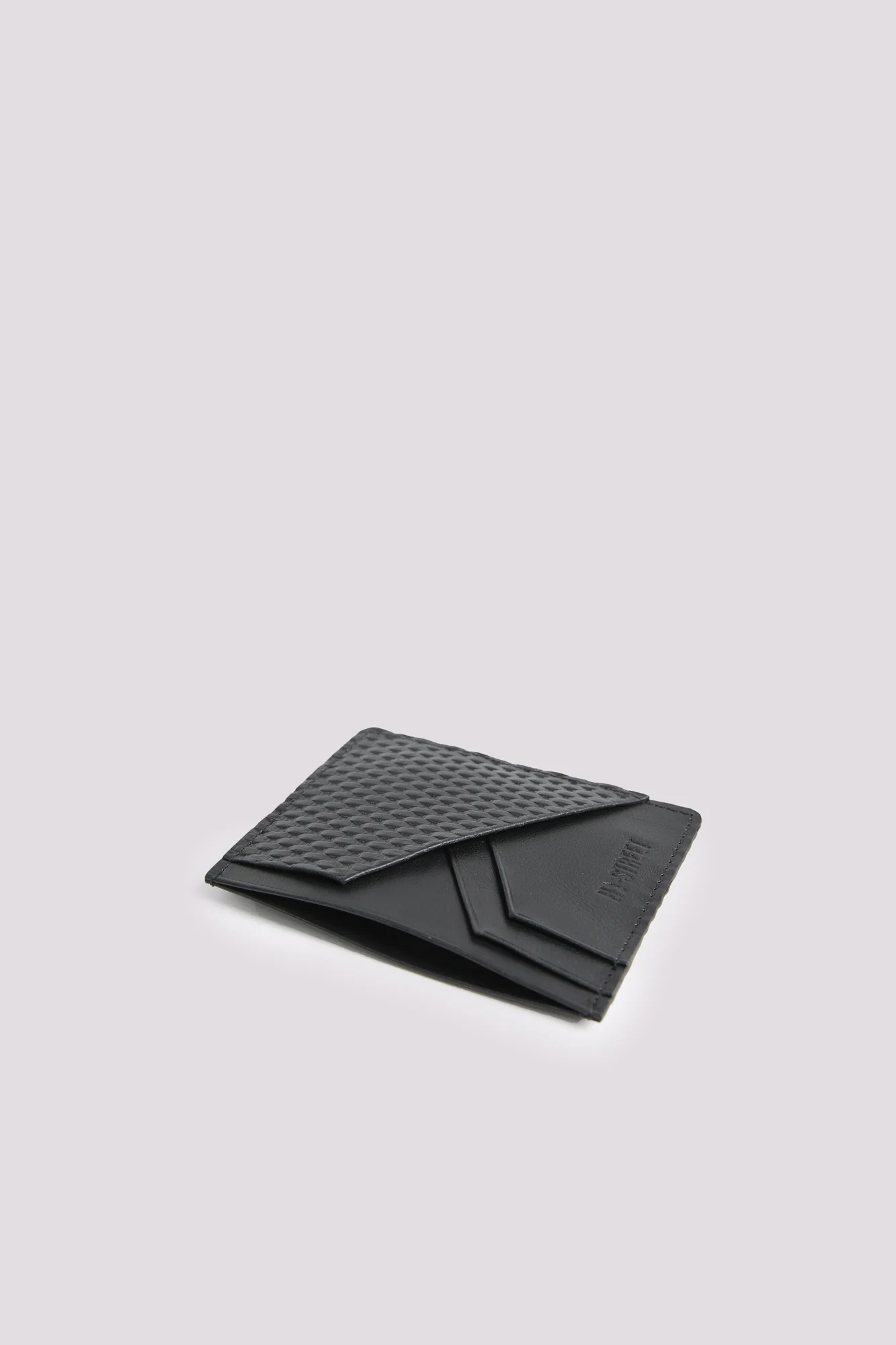 Braided Textured Card Holder - Image 4