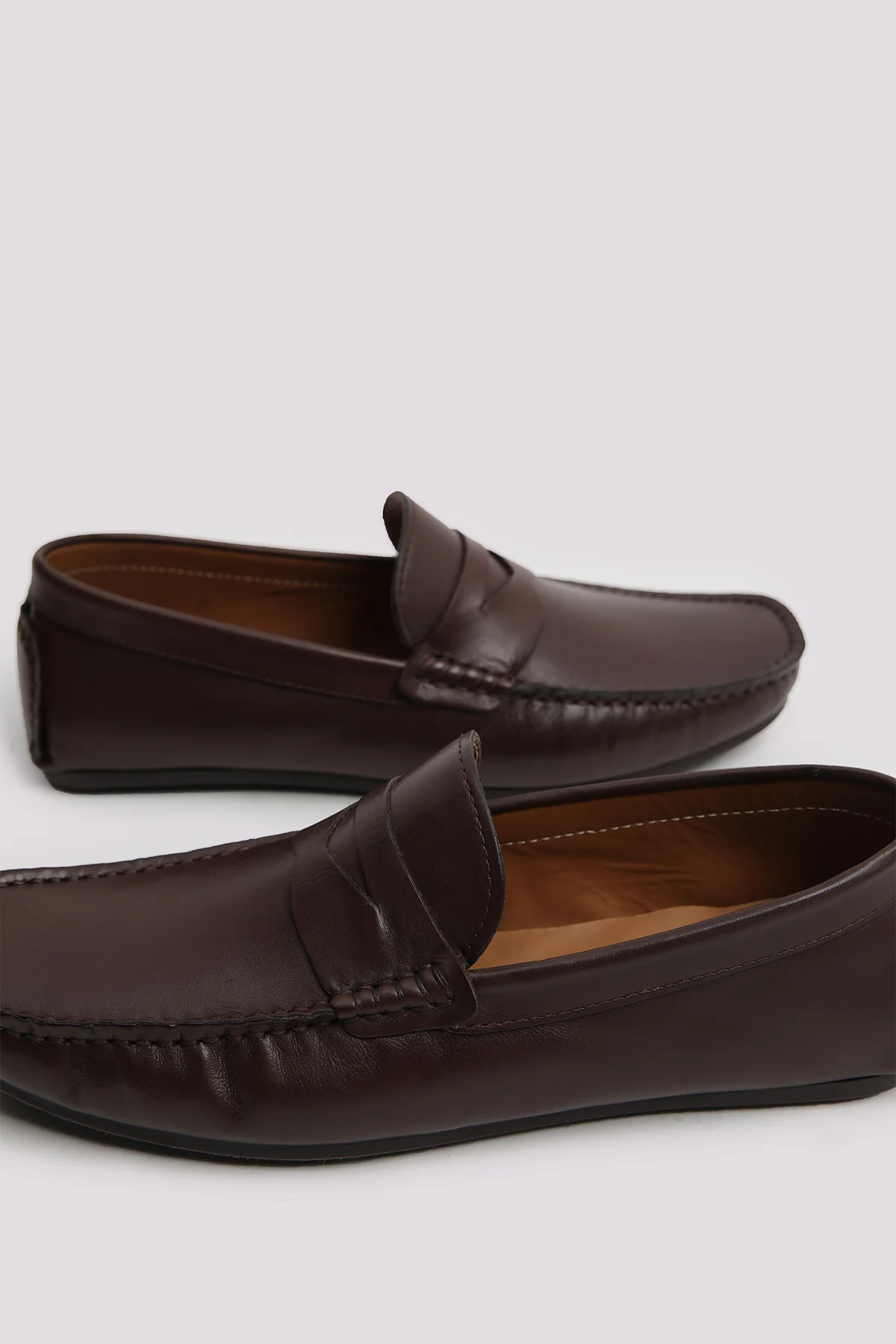 BROWN LEATHER MOCCASIN SHOES - Image 5