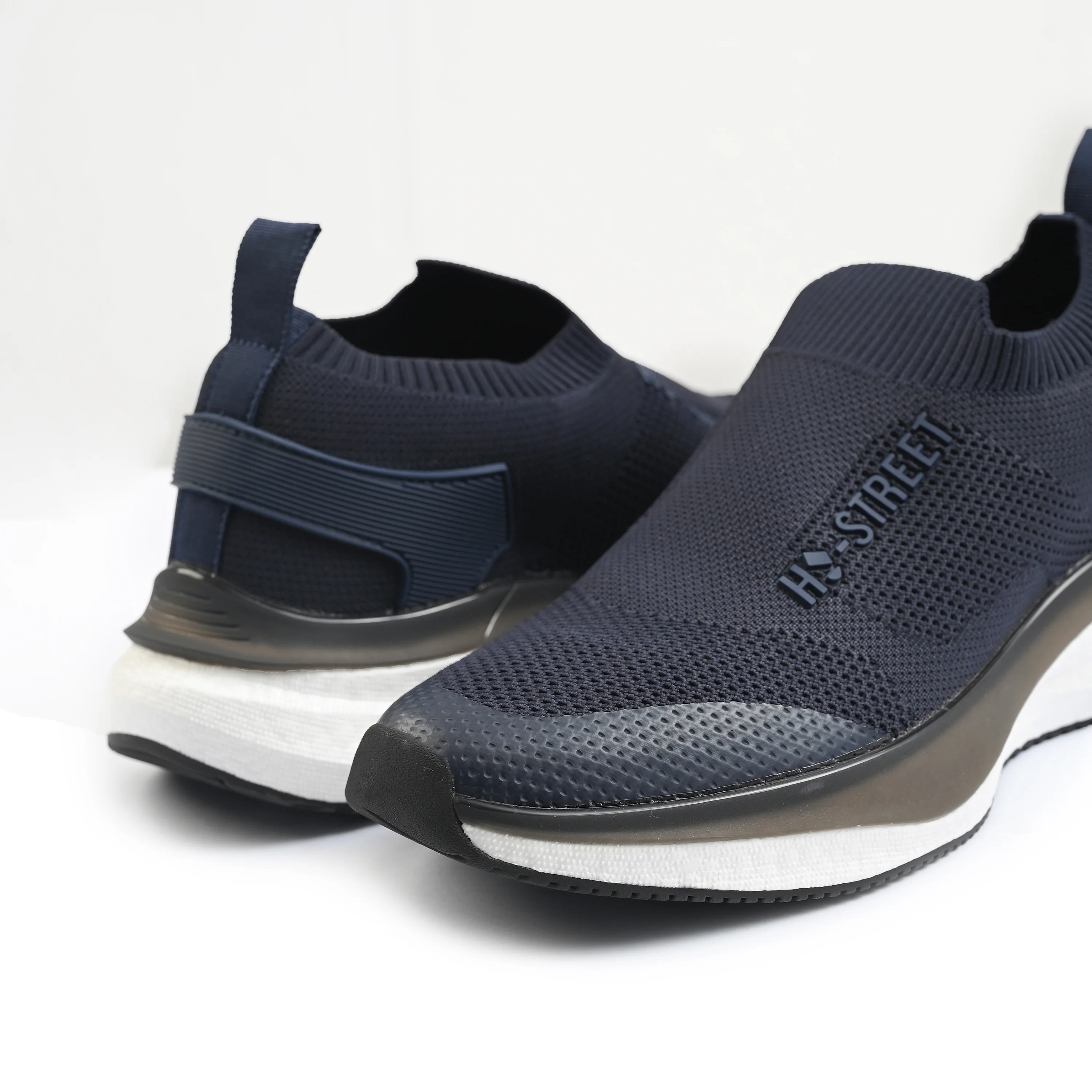 ULTRA SOFT NAVY KNIT SHOES - Image 3