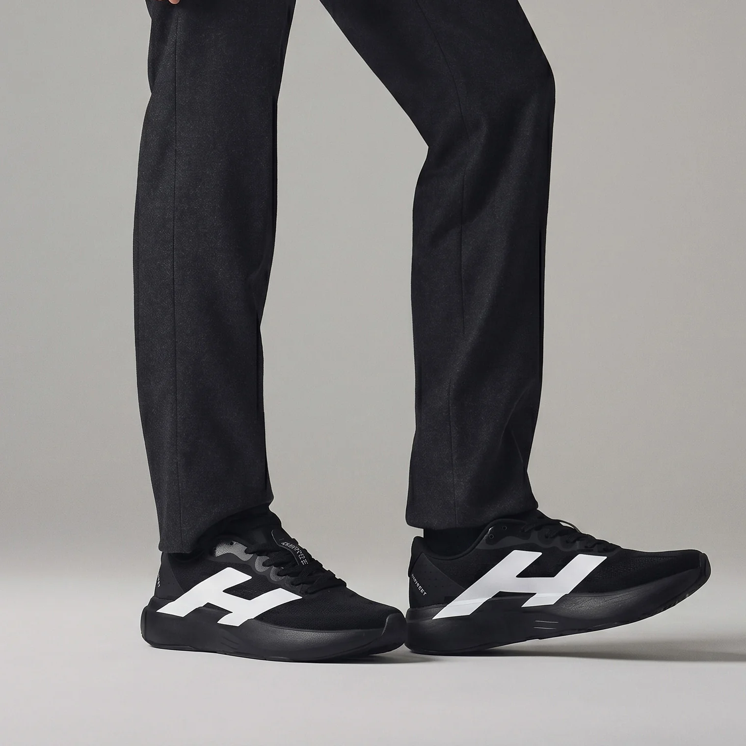HYPER BURST TECHNOLGY SHOES - Image 2