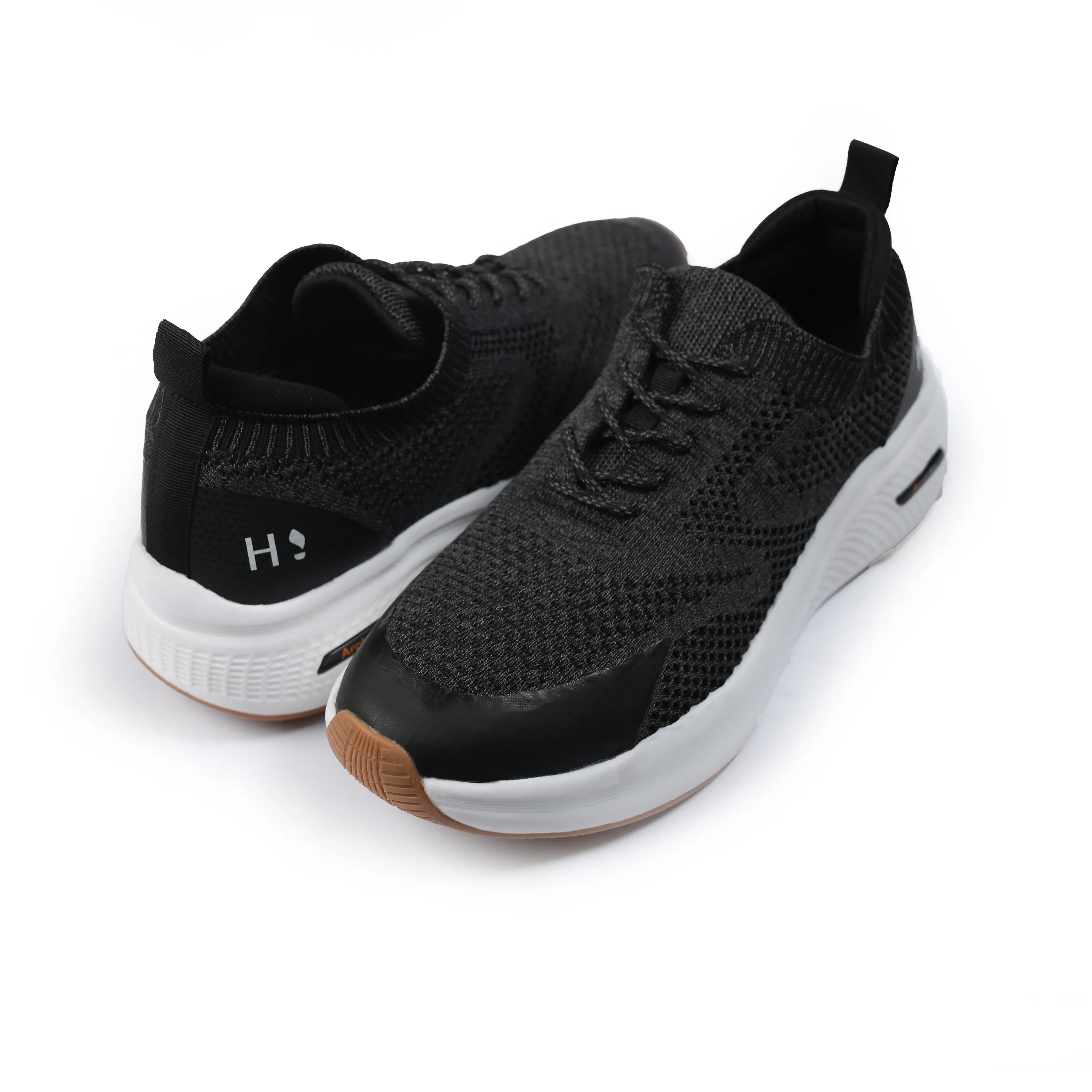 KNIT FABRIC ARCH FIT TTRAINER - Image 5