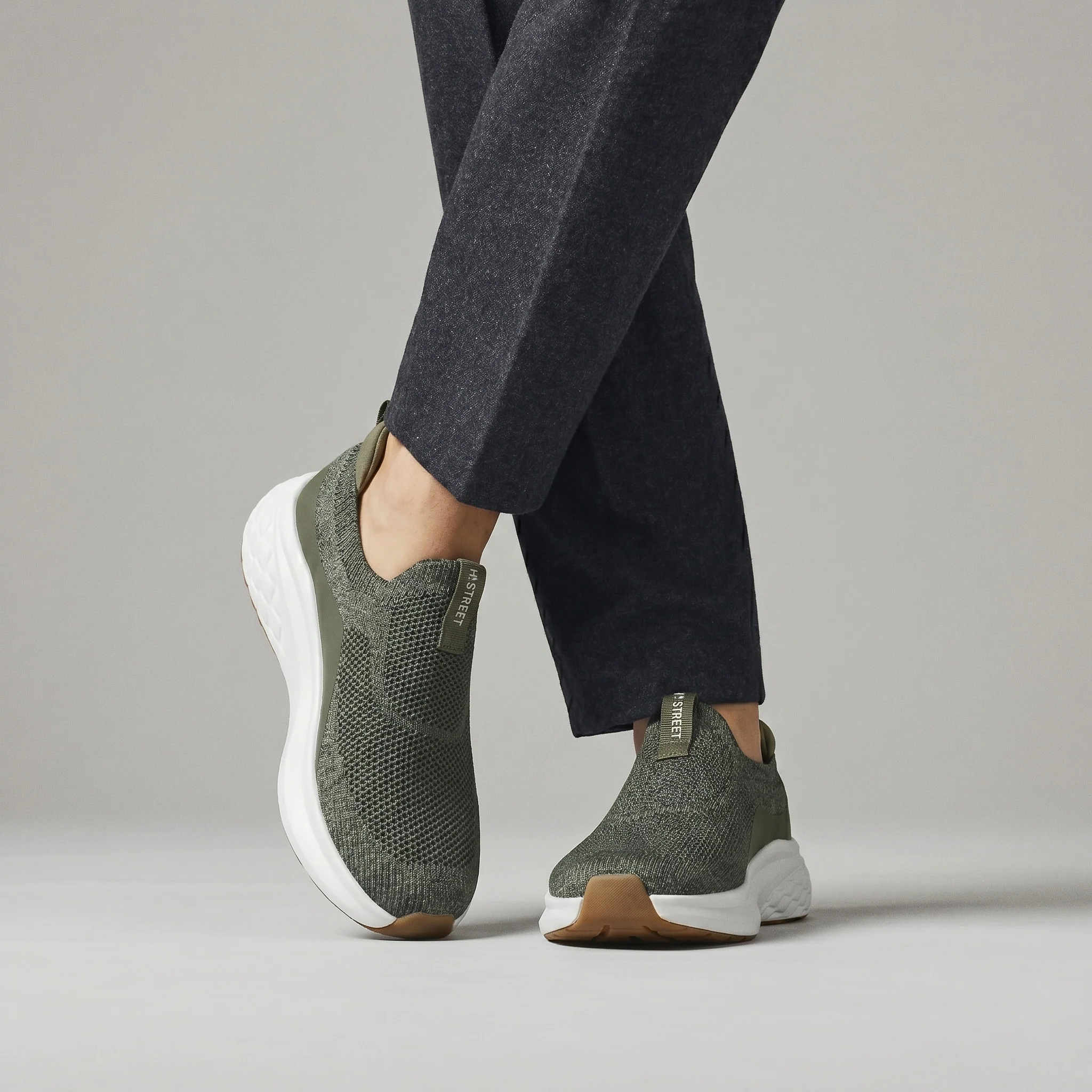 KNITED TECH SLIP IN SHOES - Image 2