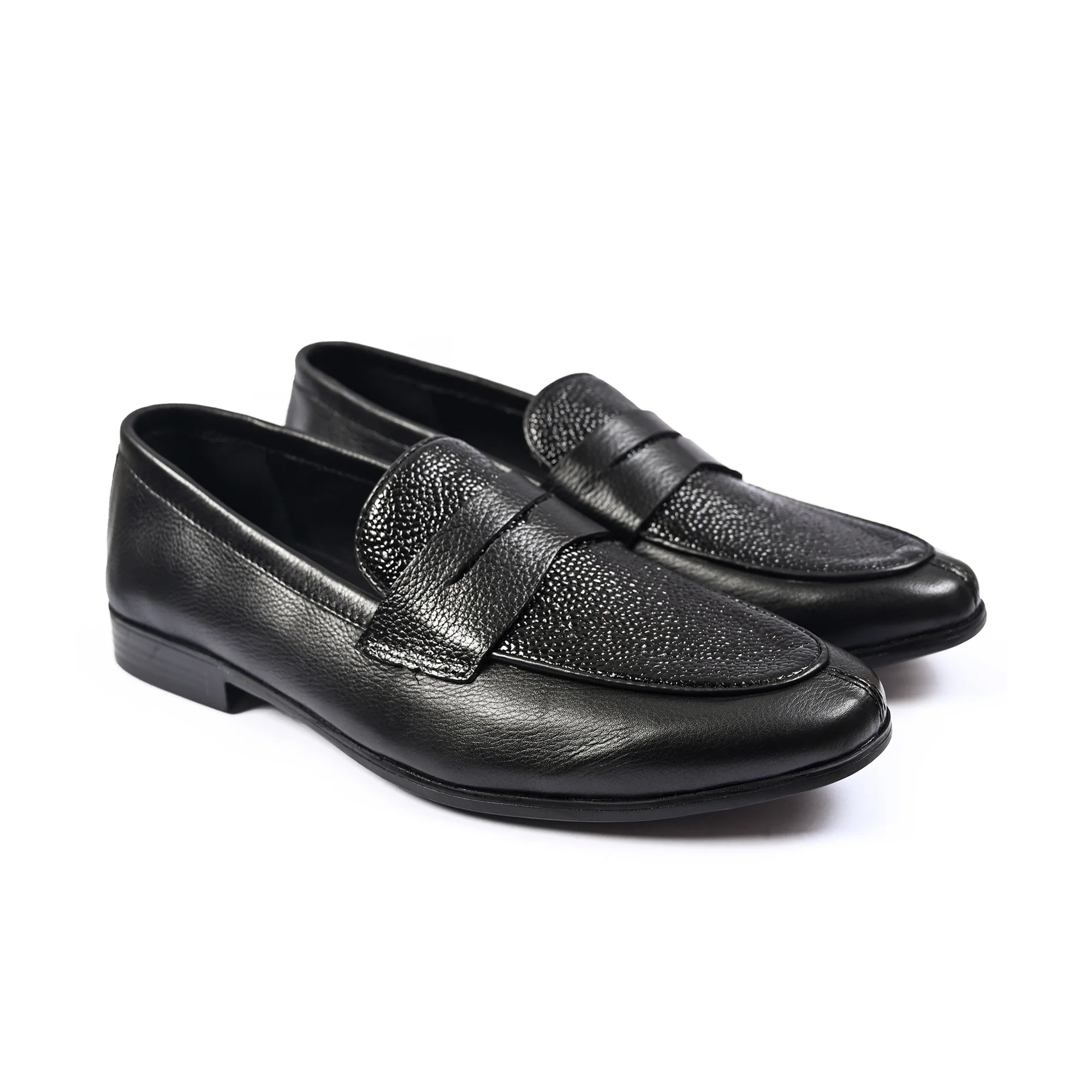 BLACK TEXTURED LEATHER SHOES - Image 2