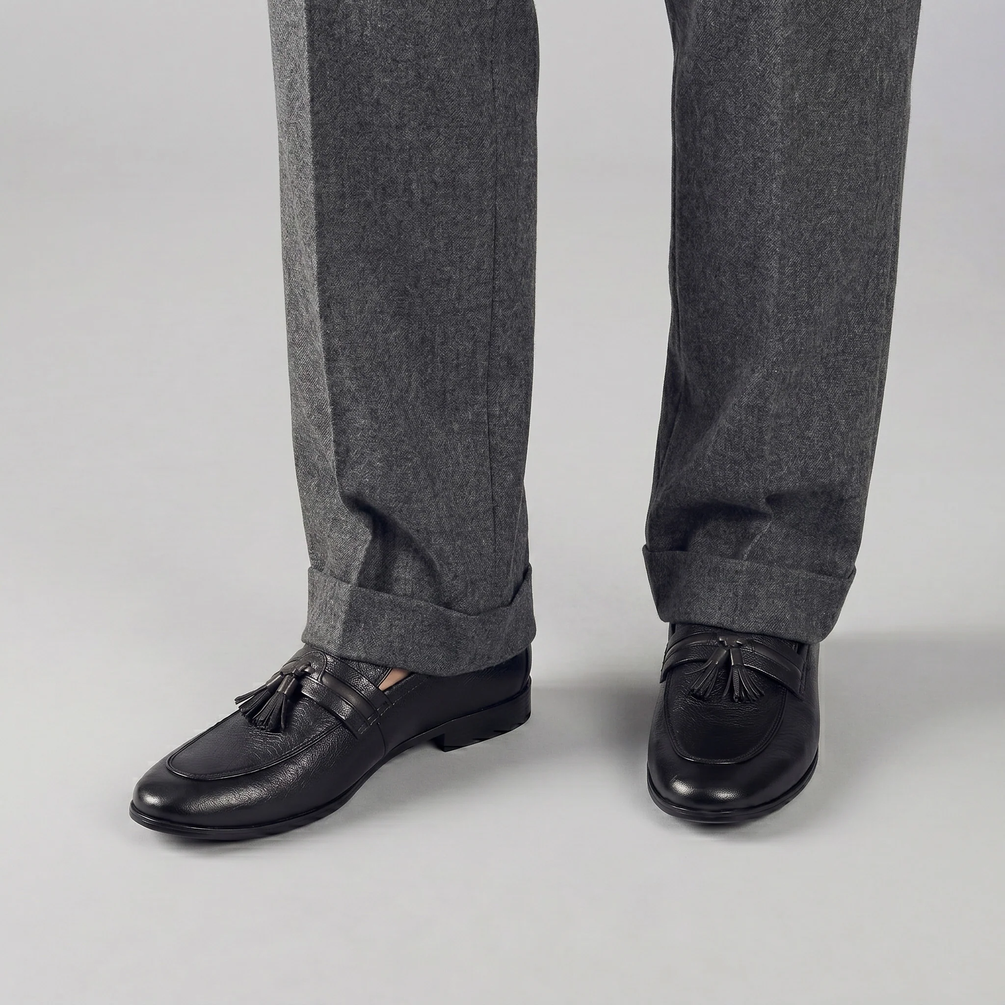 CONTRAST TASSEL LEATHER SHOES - Image 2