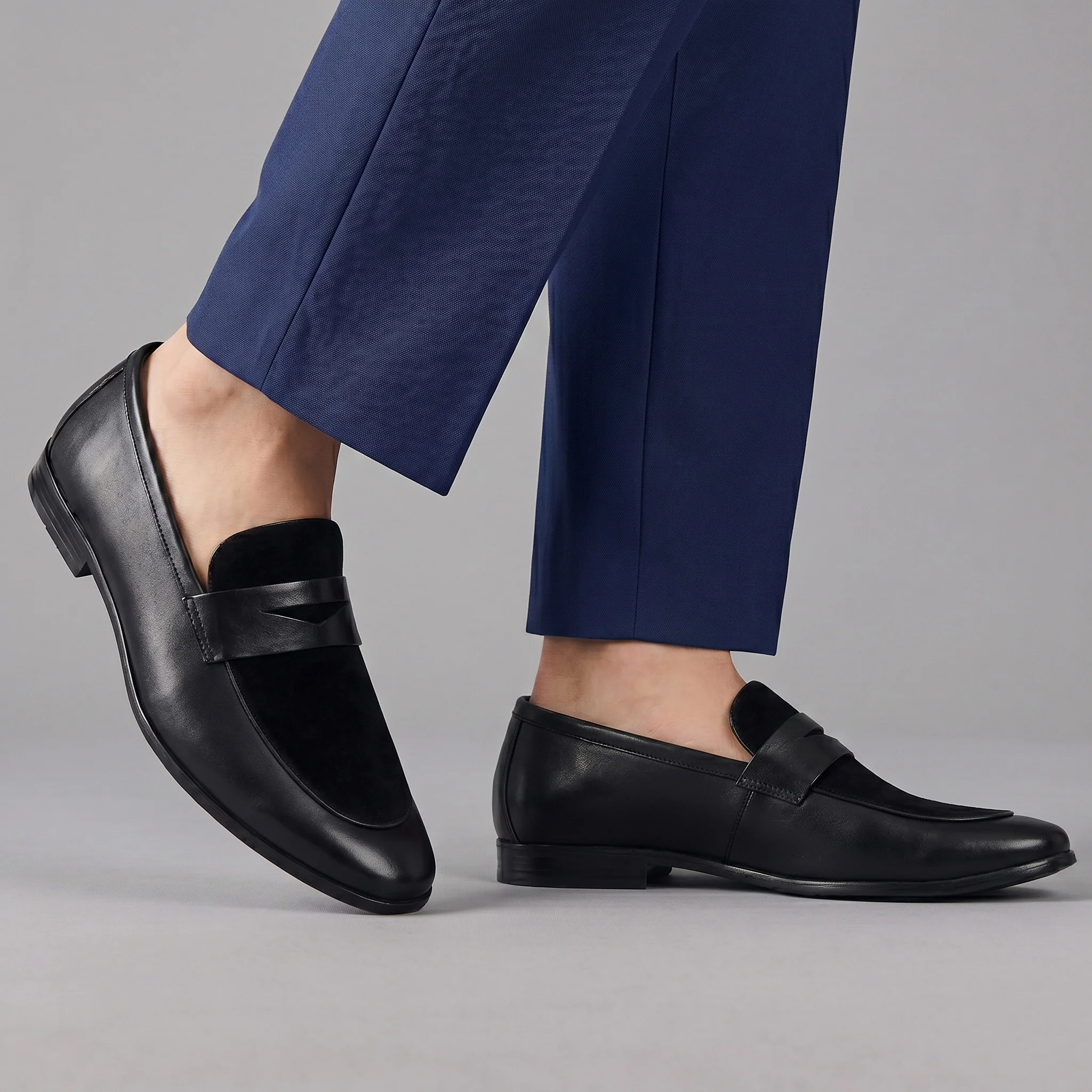 BLACK SPLIT LEATHER SHOES - Image 2