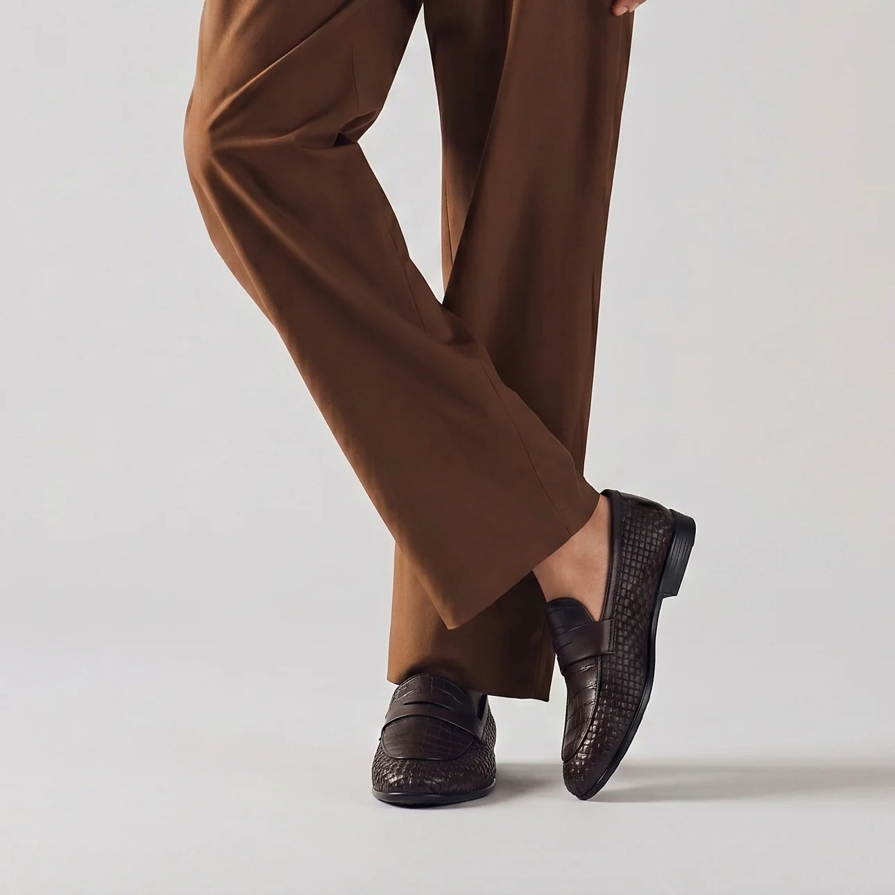 TEXTURED LEATHER BROWN SHOES - Image 2