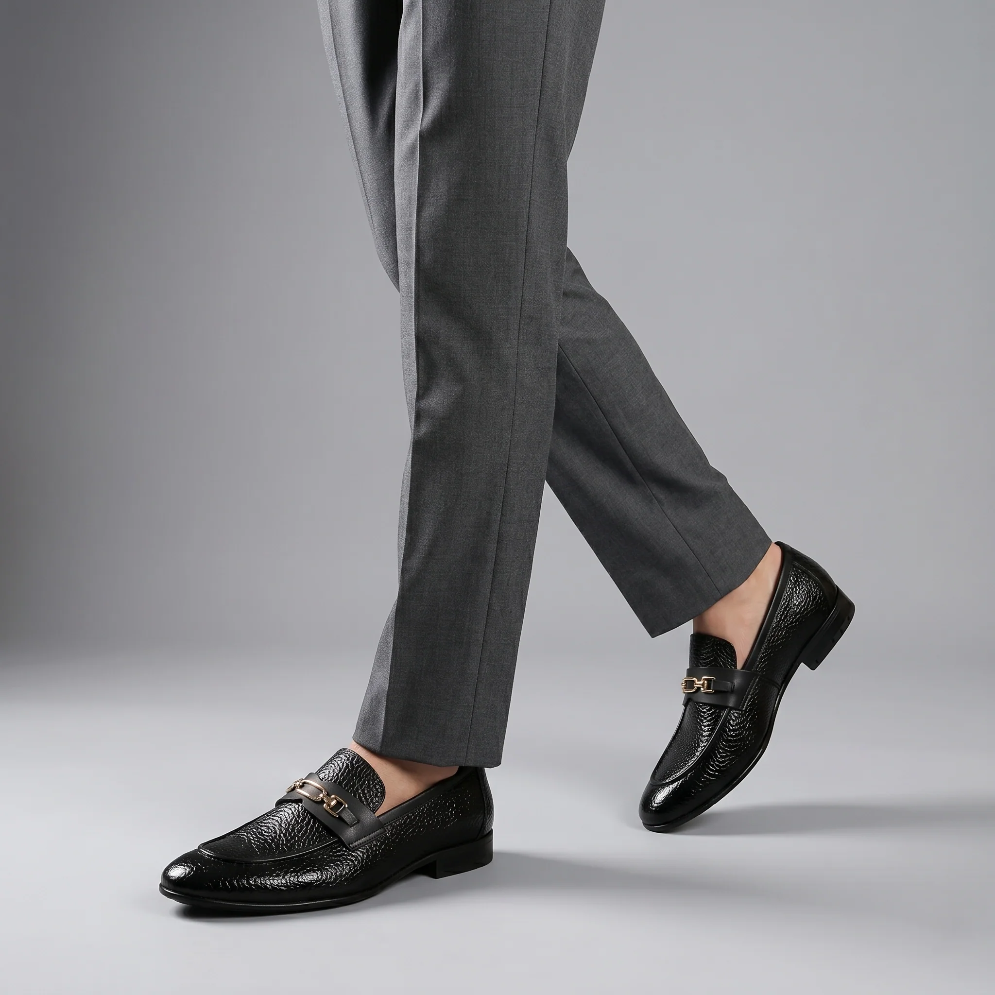 BLACK PATENT LEATHER SHOES - Image 2