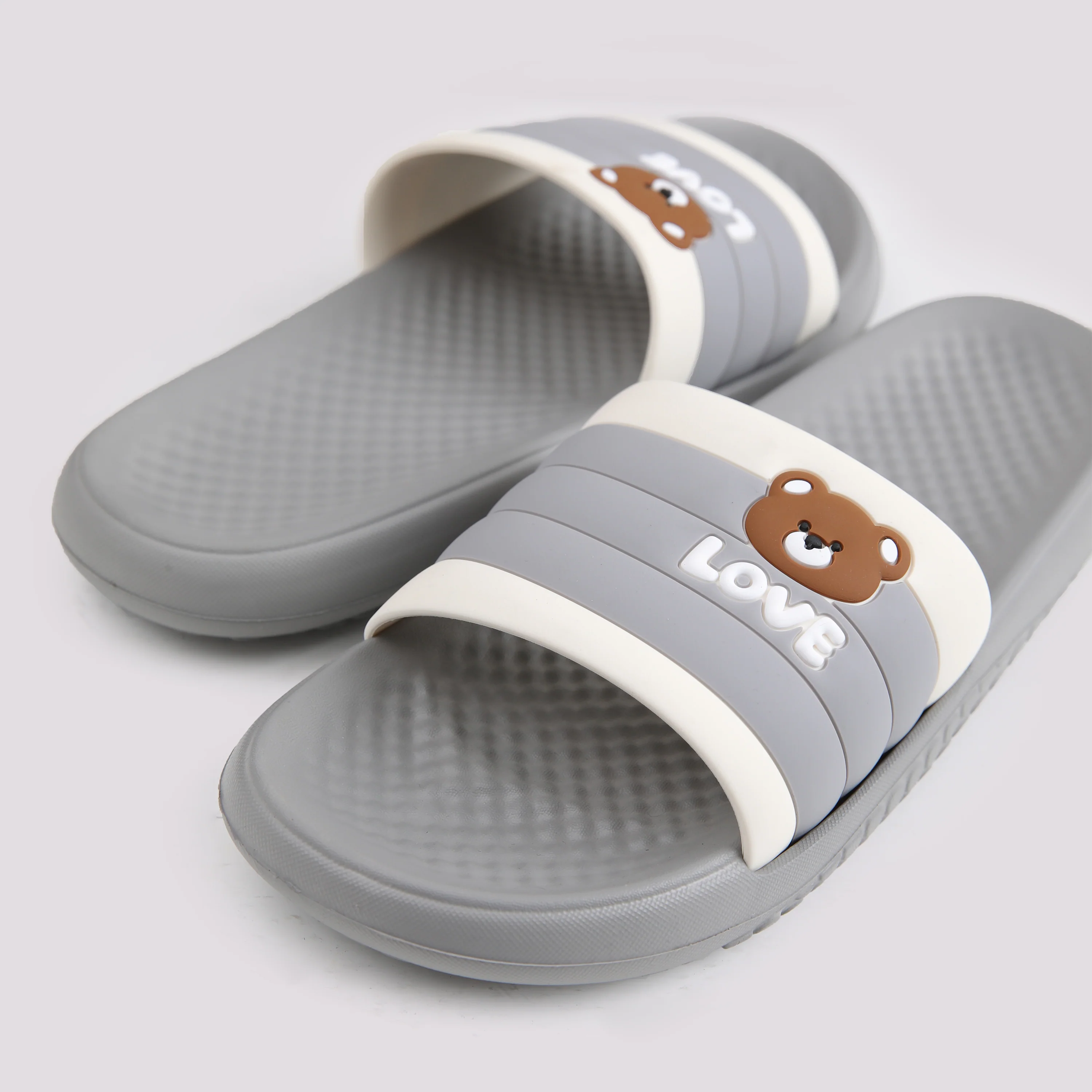 GREY DOTED MASSAGE E.V.A SLIDER - Image 4