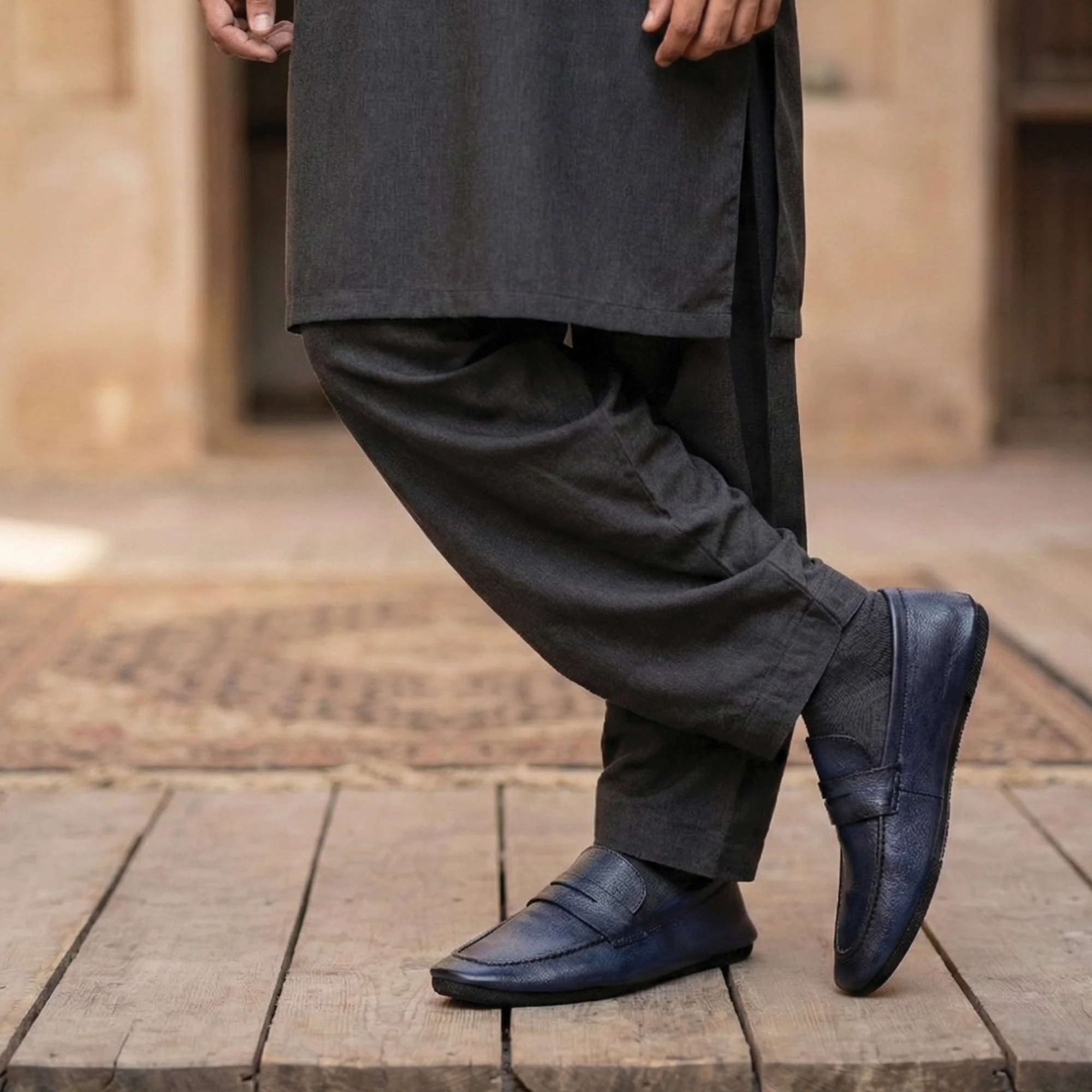 NAVY TWO TONE LEATHER LOAFERS - Image 6