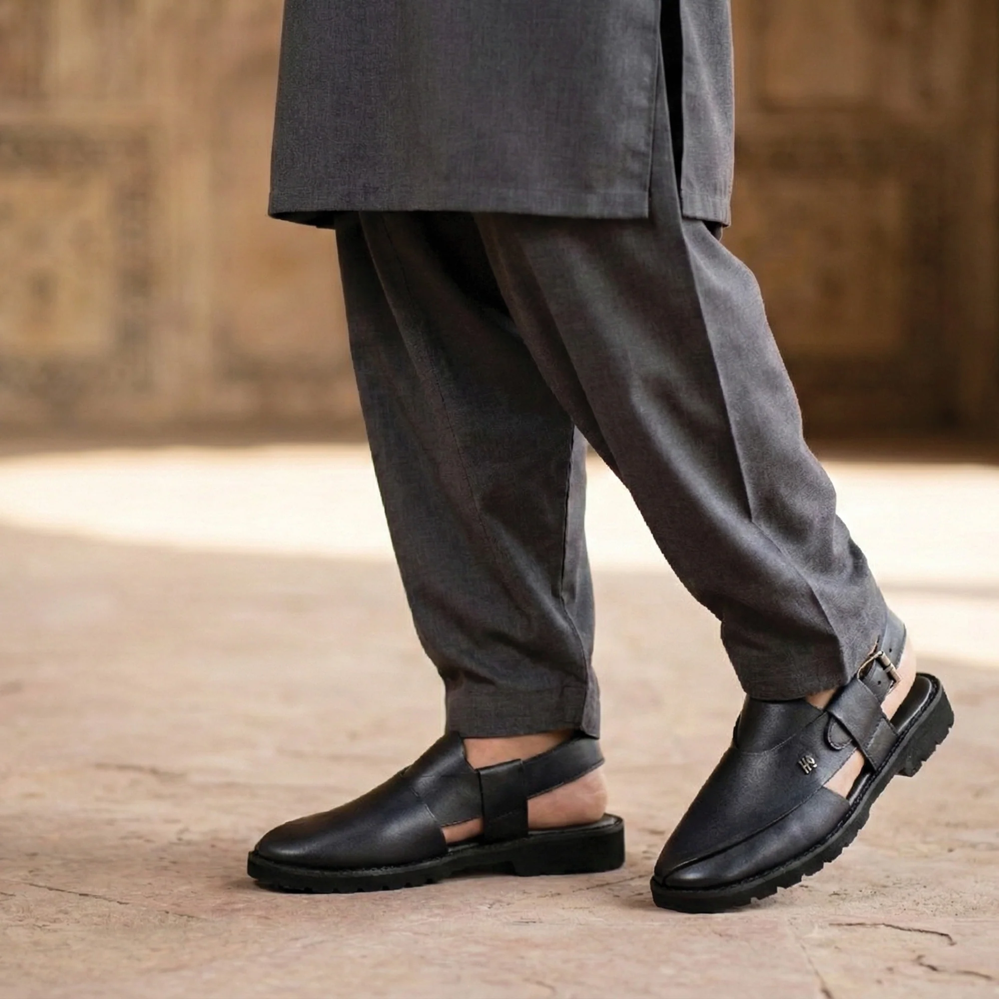 BLACK MILLED LEATHER SANDAL - Image 6