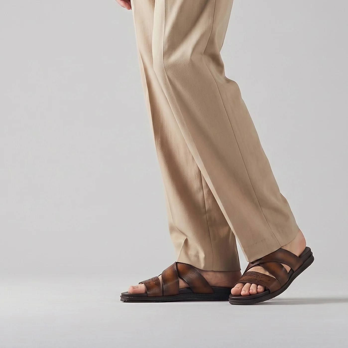 TWO TONE EVA COMFORT SLIPPER - Image 2